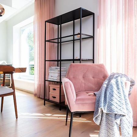 Fabulous Location Apartments Deluxe Талин Екстериор снимка