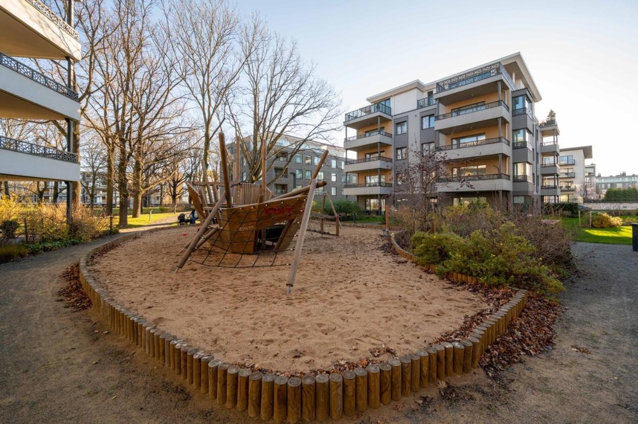 Fabulous Location Apartments Deluxe Талин Екстериор снимка