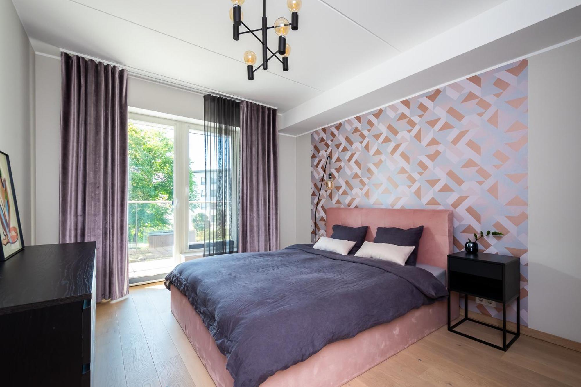 Fabulous Location Apartments Deluxe Талин Стая снимка